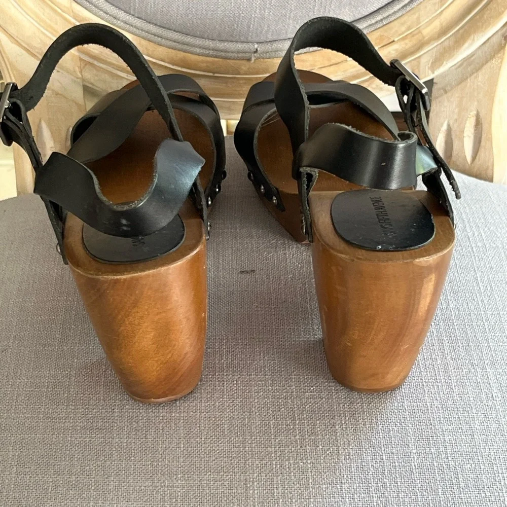 New!!!! Saks fifth avenue black Leather wooden Women's Sandals size 9.5 New wot - Picture 4 of 4